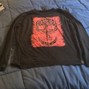 Men’s long sleeve shirt